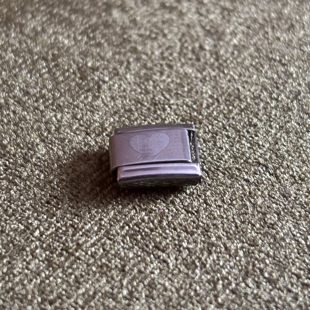 🩶 FREE Vintage Simple Heart Italian bracelet single charm (2003)